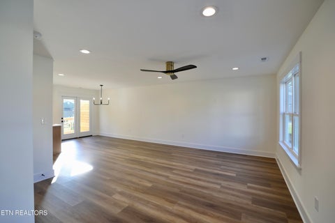 Tiny photo for 206 Avenue B, Alcoa, TN 37701 (MLS # 1355060)