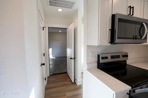 Tiny photo for 206 Avenue B, Alcoa, TN 37701 (MLS # 1355060)