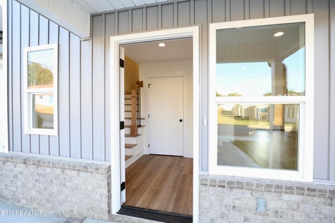 Tiny photo for 206 Avenue B, Alcoa, TN 37701 (MLS # 1355060)