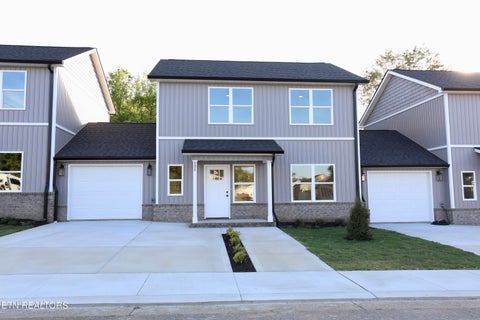 Photo of 206 Avenue B, Alcoa, TN 37701 (MLS # 1355060)