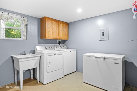 Tiny photo for 2312 Airbase Rd, Louisville, TN 37777 (MLS # 1338142)