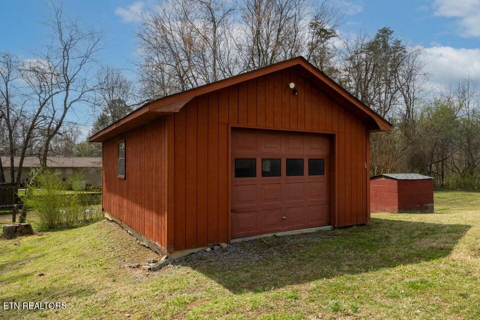 142 County Road 556