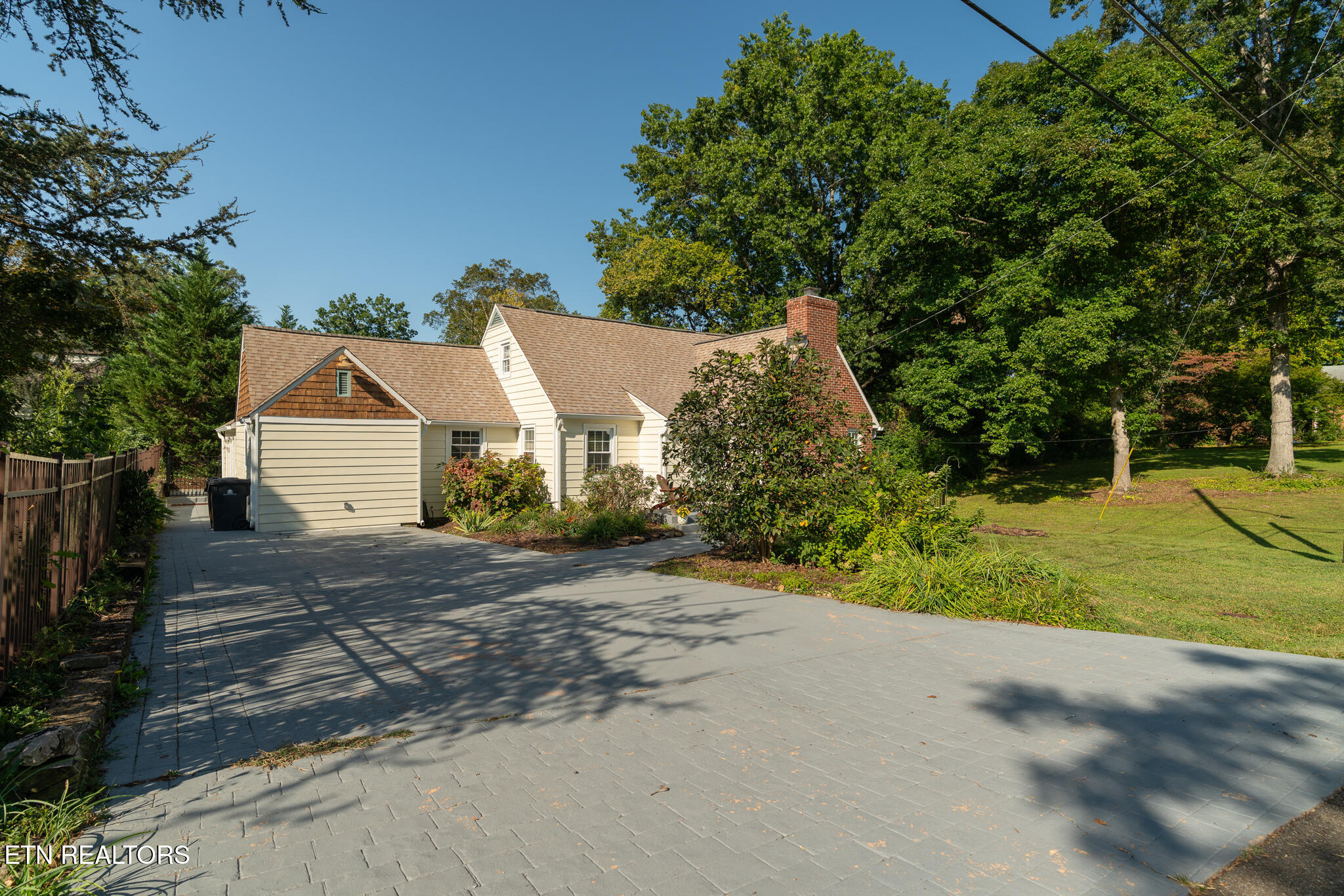 611 Kesterson Rd