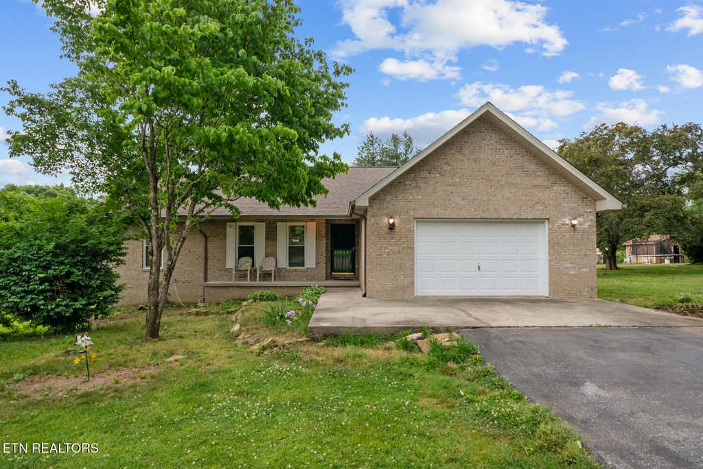 Photo of 130 Chestnut Court, Crossville, TN 38555 (MLS # 1341445)