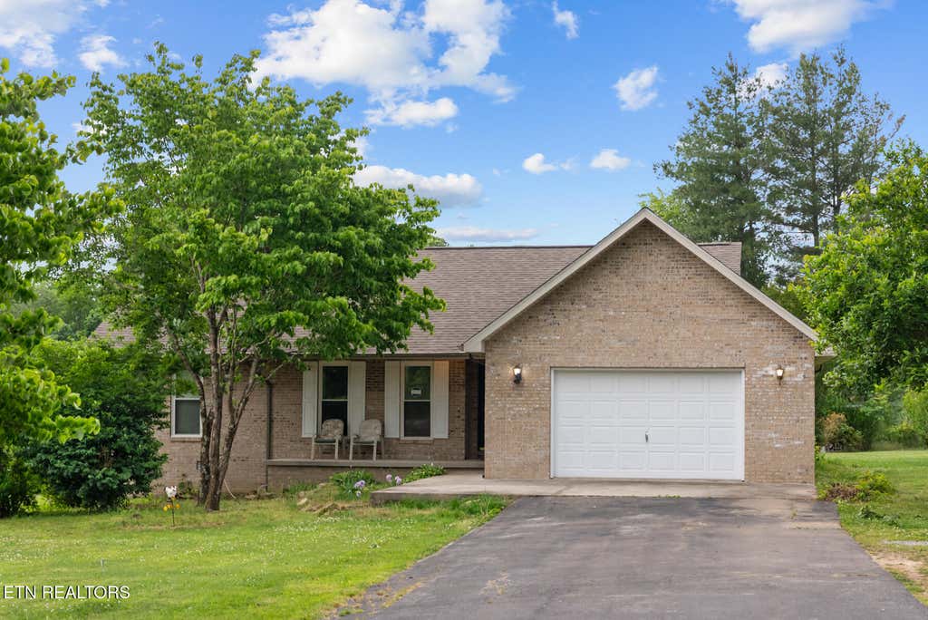 Photo of 130 Chestnut Court, Crossville, TN 38555 (MLS # 1341445)