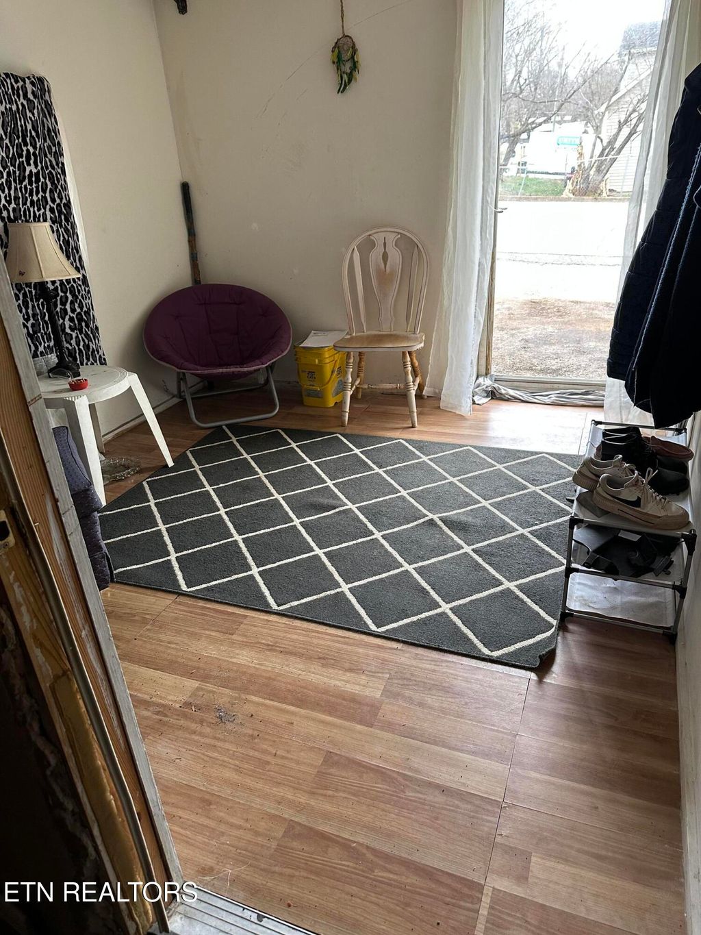 Photo of 713 W Morris St, Sweetwater, TN 37874 (MLS # 1287212)