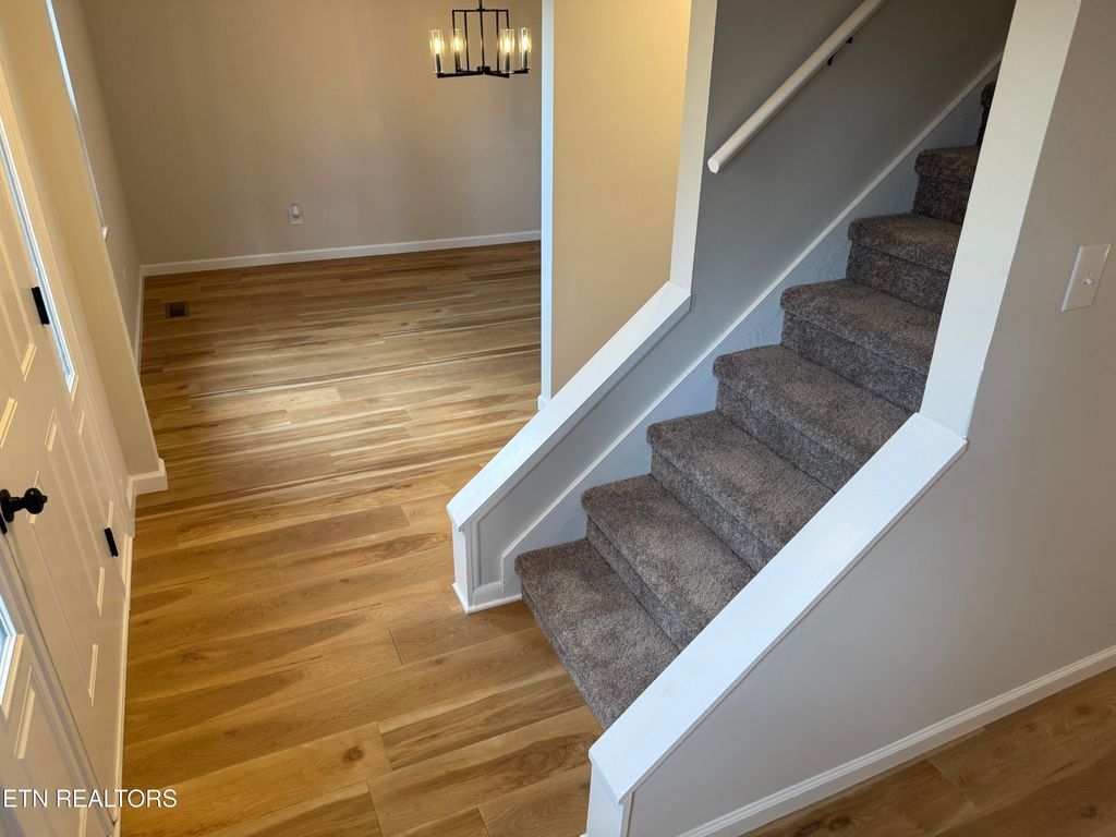 Photo of 106 Hardwick Place, Oak Ridge, TN 37830 (MLS # 1331543)