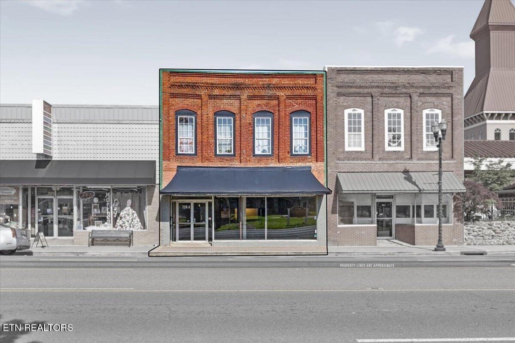 Photo of 726 Tennessee Ave, Etowah, TN 37331 (MLS # 1352551)