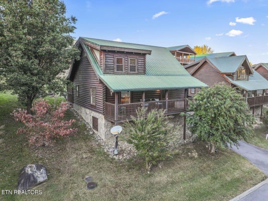 526 BLACKBERRY RIDGE WAY, PIGEON FORGE, TN 37863 - Image 8b7a88c8587eb3d0546dc96dcffb4333/1699287897