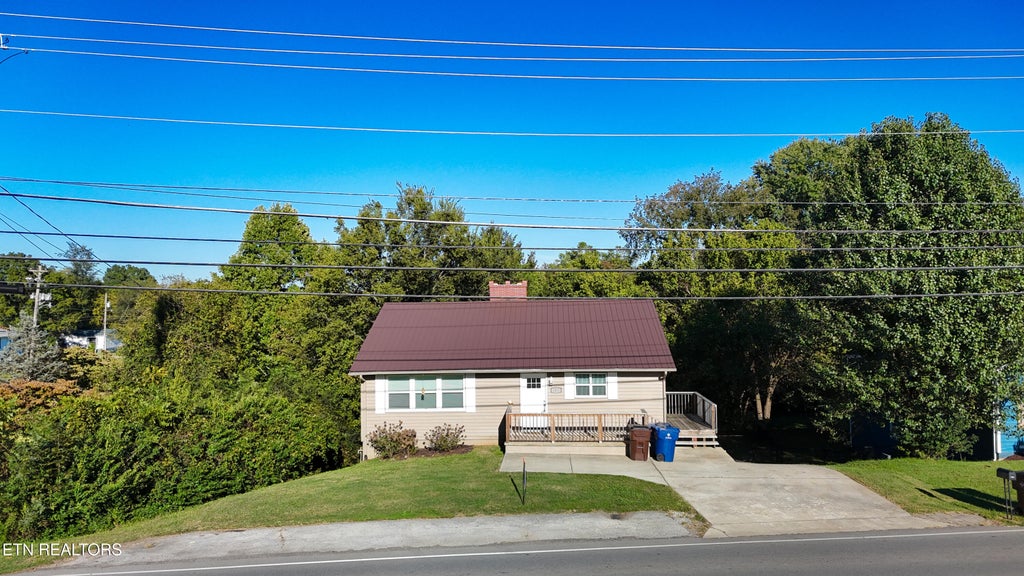 Photo of 1306 George Ave, Jefferson City, TN 37760 (MLS # 1359155)