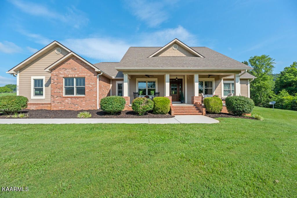 Photo of 409 Roddy Branch Rd, Rockford, TN 37853 (MLS # 1231405)