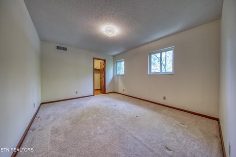 Tiny photo for 1014 W Outer Drive, Oak Ridge, TN 37830 (MLS # 1351895)