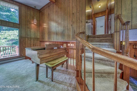 Tiny photo for 1014 W Outer Drive, Oak Ridge, TN 37830 (MLS # 1351895)