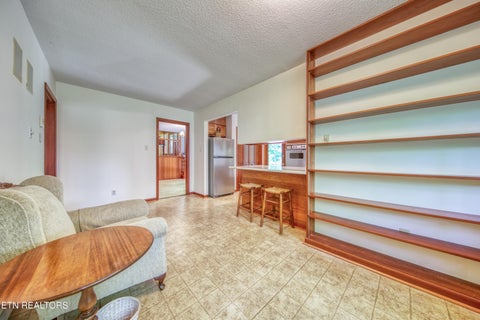 Tiny photo for 1014 W Outer Drive, Oak Ridge, TN 37830 (MLS # 1351895)