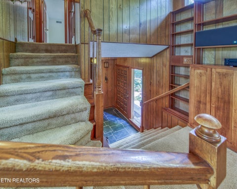 Tiny photo for 1014 W Outer Drive, Oak Ridge, TN 37830 (MLS # 1351895)
