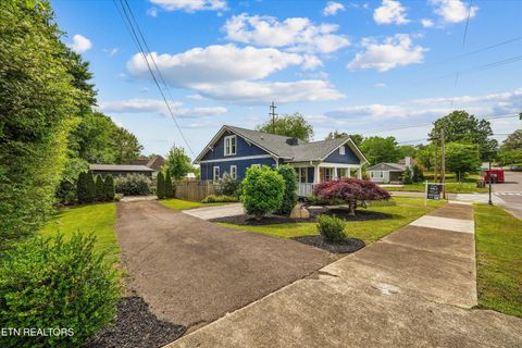 Tiny photo for 528 W Glenwood Ave, Knoxville, TN 37917 (MLS # 1338293)