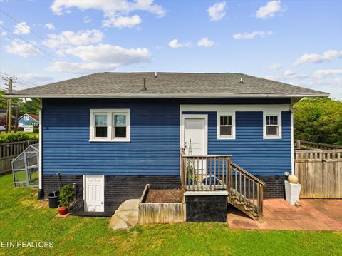 Tiny photo for 528 W Glenwood Ave, Knoxville, TN 37917 (MLS # 1338293)
