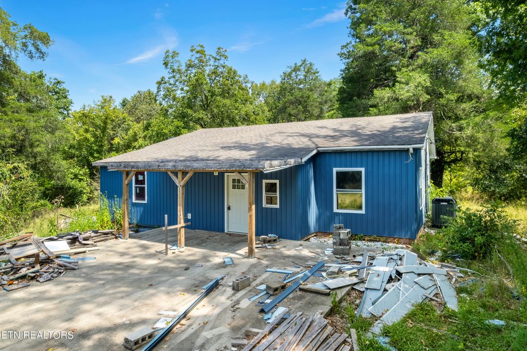 Photo of 7911 Dan McBee Rd, Corryton, TN 37721 (MLS # 1275171)