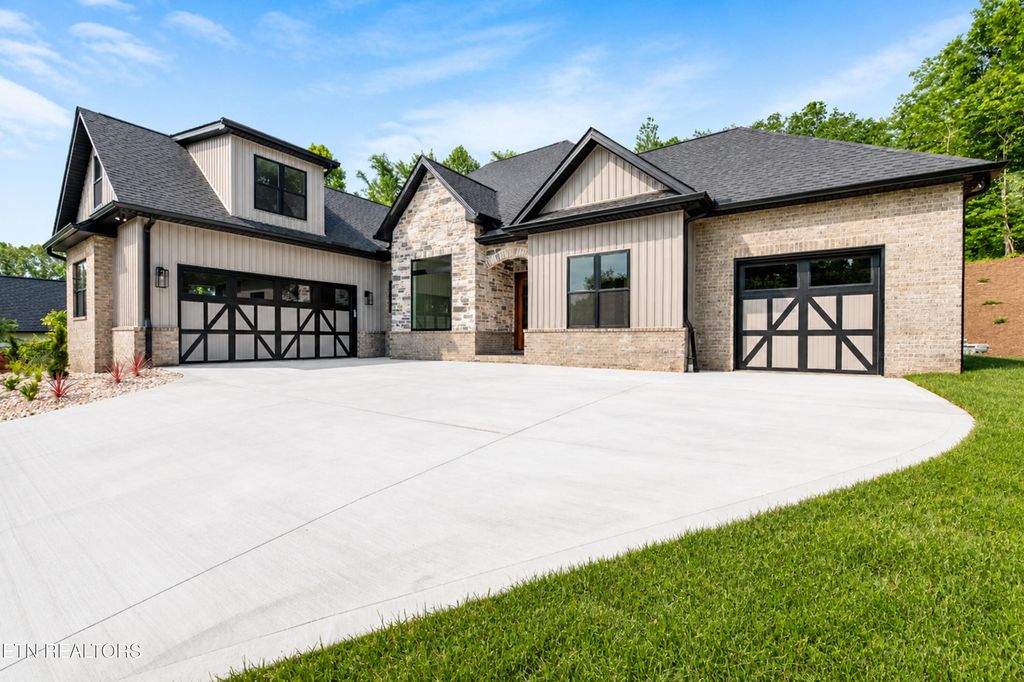 Photo of 144 Cheeyo Way, Loudon, TN 37774 (MLS # 1339777)