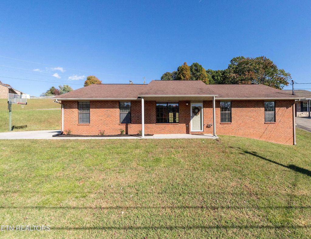 Photo of 4926 Stewart Ridge Rd, Knoxville, TN 37938 (MLS # 1319862)