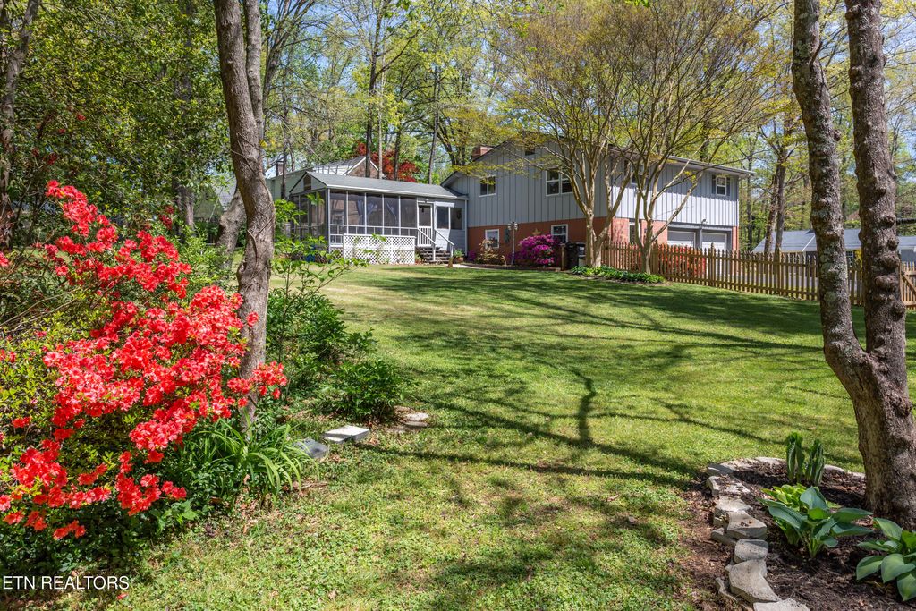 Photo of 2017 Kemper Lane, Knoxville, TN 37920 (MLS # 1336804)