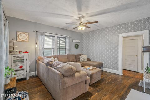 Tiny photo for 1414 Kenyon St, Knoxville, TN 37917 (MLS # 1325065)