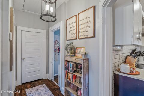 Tiny photo for 1414 Kenyon St, Knoxville, TN 37917 (MLS # 1325065)