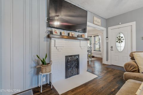 Tiny photo for 1414 Kenyon St, Knoxville, TN 37917 (MLS # 1325065)