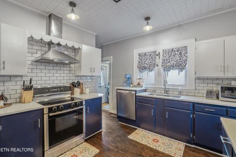 Tiny photo for 1414 Kenyon St, Knoxville, TN 37917 (MLS # 1325065)