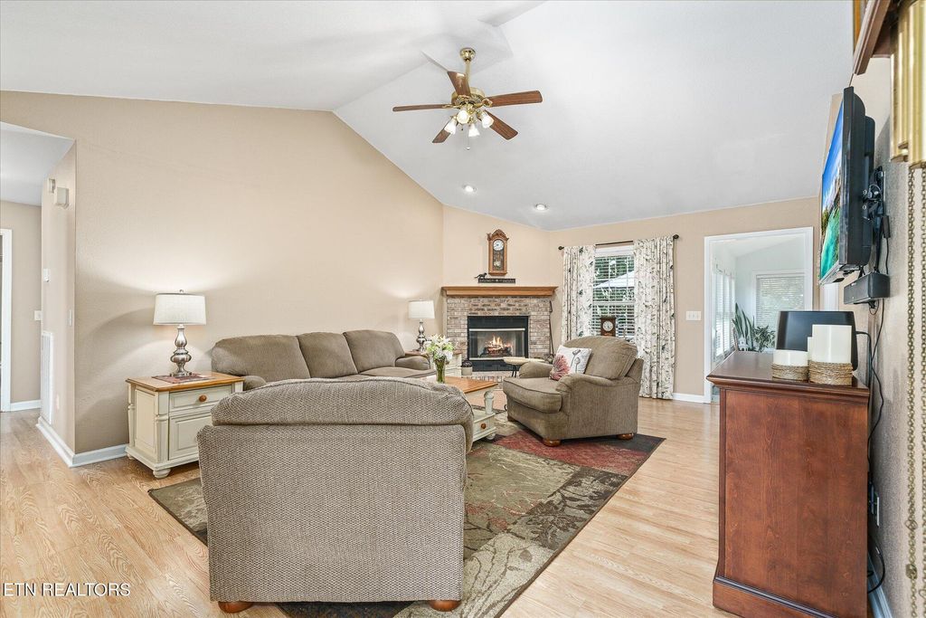 Photo of 545 Snead Drive, Crossville, TN 38558 (MLS # 1305690)