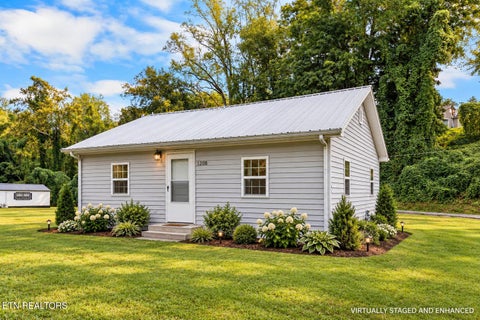Tiny photo for 1208 Old Roane St, Harriman, TN 37748 (MLS # 1357768)