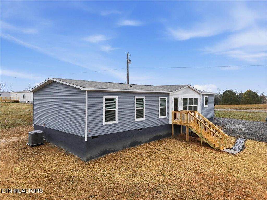 Photo of 384 County Rd 313, Sweetwater, TN 37874 (MLS # 1319830)