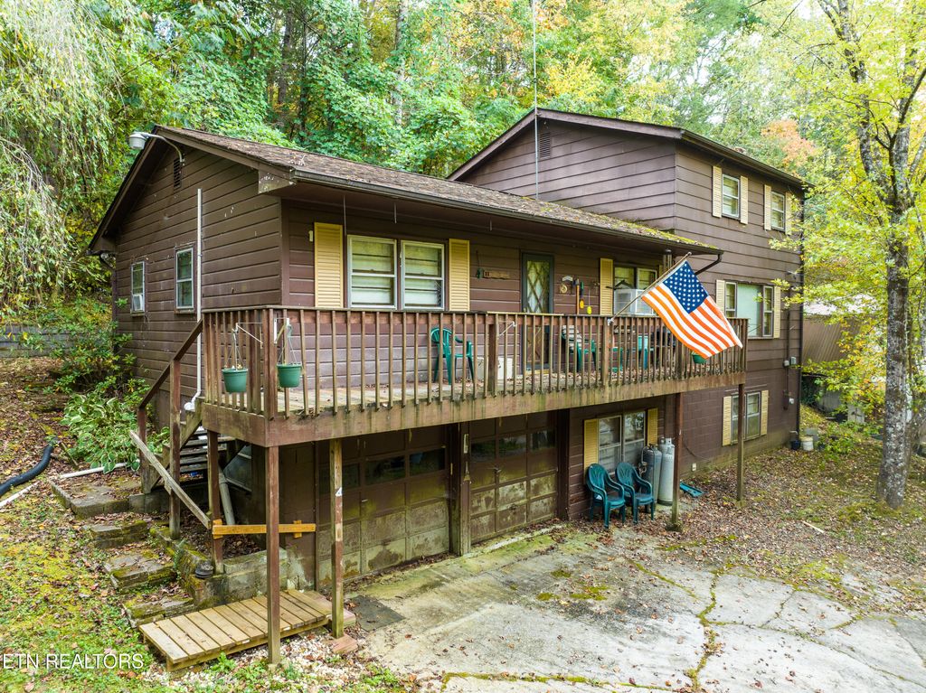 Photo of 66436645 Old Walland Hwy, Townsend, TN 37882 (MLS # 1242696)