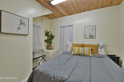 Tiny photo for 1609 Duncan Rd, Knoxville, TN 37919 (MLS # 1323811)