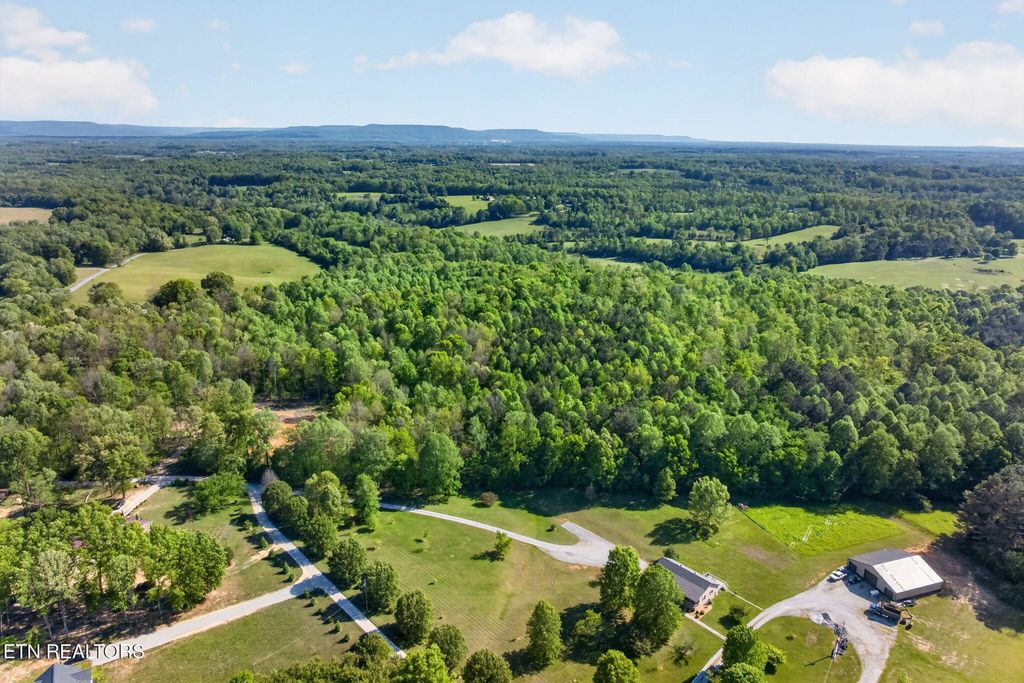 Photo of 24 Timber Lane, McMinnville, TN 37110 (MLS # 1337792)