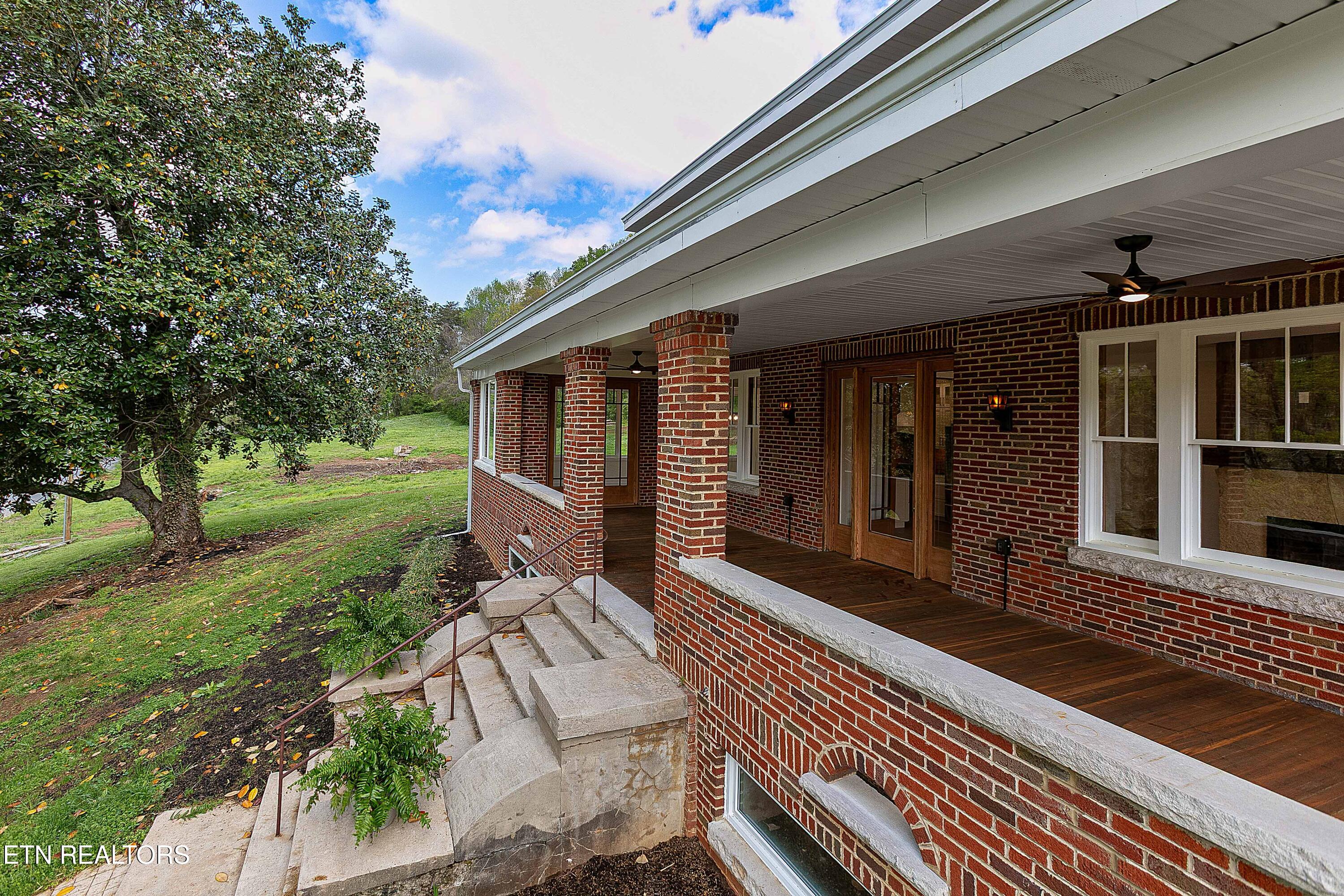 4537 Old Walland Hwy