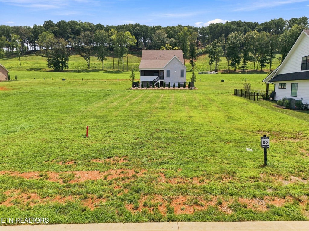 Photo of 958 Black Bear Circle, Loudon, TN 37774 (MLS # 1352214)