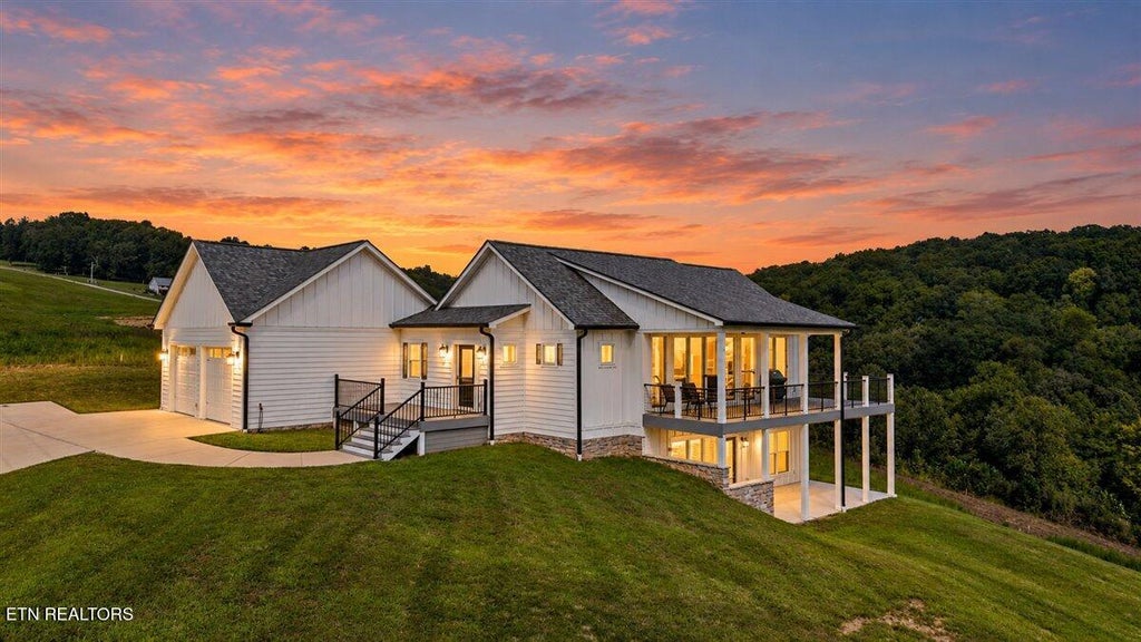 Photo of 244 Laikens Way, LaFollette, TN 37766 (MLS # 1354414)