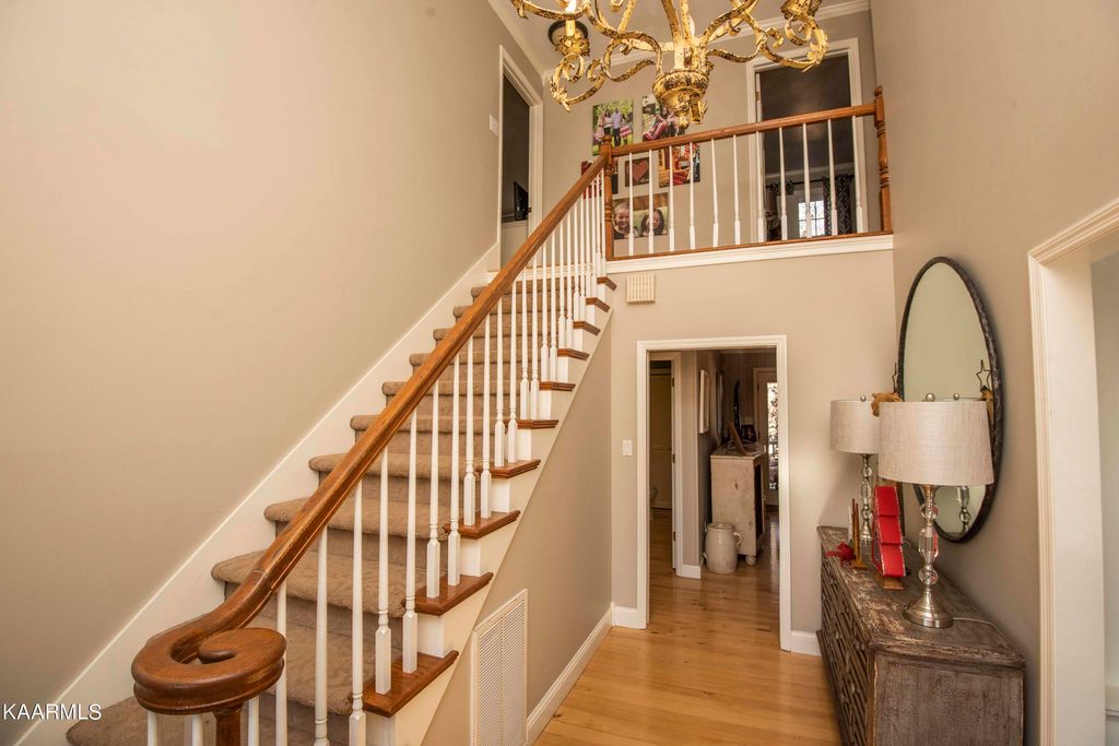 Photo of 11145 Windward Drive, Farragut, TN 37934 (MLS # 1215746)