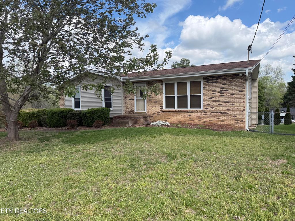 Photo of 8020 Little Joe Rd, Powell, TN 37849 (MLS # 1335171)