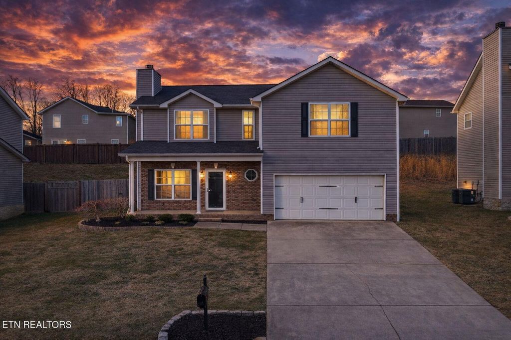 Photo of 8429 Bowsong Lane, Powell, TN 37849 (MLS # 1327835)