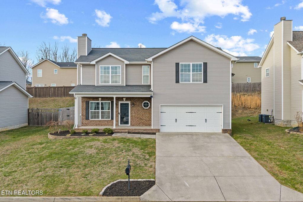 Photo of 8429 Bowsong Lane, Powell, TN 37849 (MLS # 1327835)