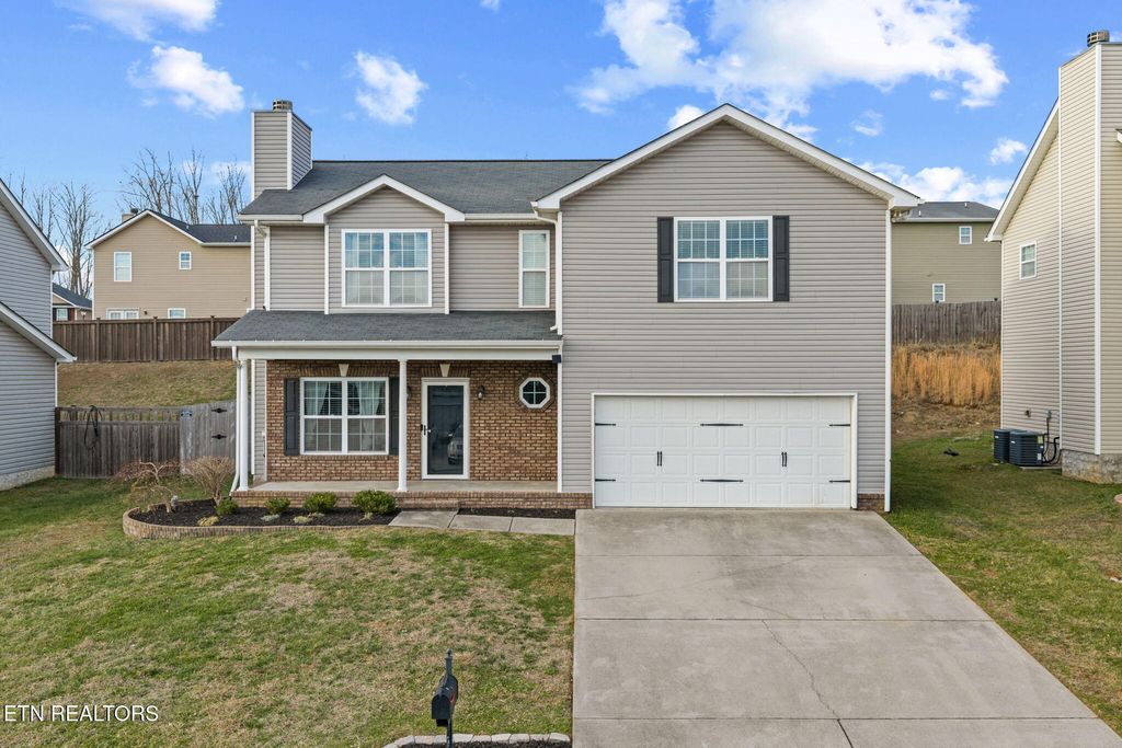 Photo of 8429 Bowsong Lane, Powell, TN 37849 (MLS # 1327835)