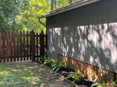 Tiny photo for 104 Clark Lane, Oak Ridge, TN 37830 (MLS # 1351896)