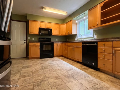Tiny photo for 104 Clark Lane, Oak Ridge, TN 37830 (MLS # 1351896)