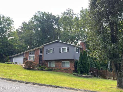 Photo of 104 Clark Lane, Oak Ridge, TN 37830 (MLS # 1351896)