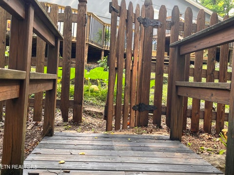 Tiny photo for 104 Clark Lane, Oak Ridge, TN 37830 (MLS # 1351896)