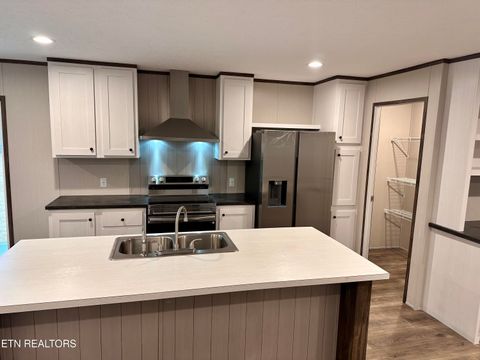 Tiny photo for 204 EDGEWOOD Drive, Sweetwater, TN 37874 (MLS # 1334810)