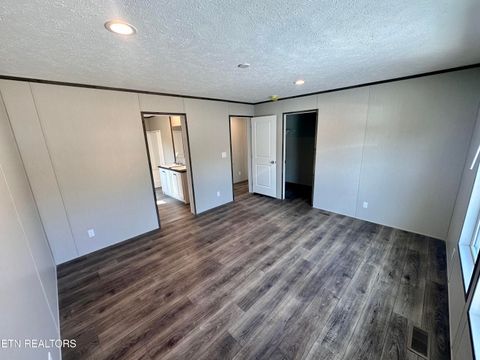 Tiny photo for 204 EDGEWOOD Drive, Sweetwater, TN 37874 (MLS # 1334810)