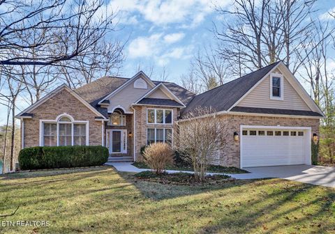 Photo of 26 Hunterwood Court, Crossville, TN 38558 (MLS # 1327216)